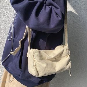 minimalist canvas crossbody bag